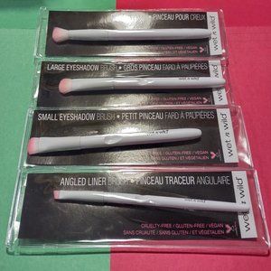Brand NEW Wet N Wild Makeup Brush Bundle Set of 4 Pieces Unopened